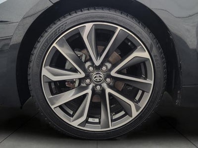 2020 Toyota Corolla SE CVT