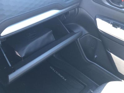 2025 Subaru Forester Premium AWD