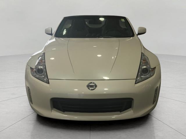 2014 Nissan 370Z 2dr Roadster Auto