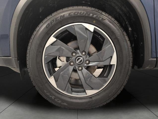 2025 Nissan Rogue AWD SV