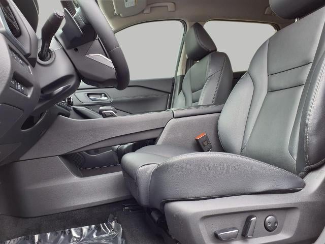 2025 Nissan Rogue AWD SL