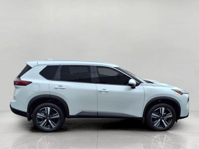 2025 Nissan Rogue AWD SL