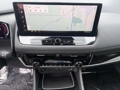 2025 Nissan Rogue AWD SL