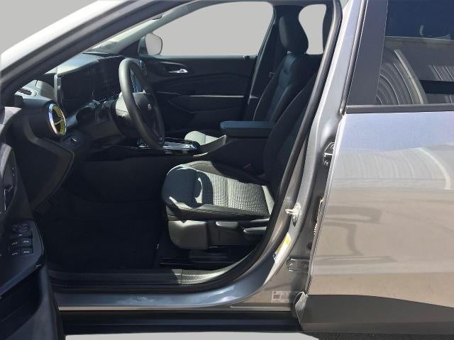 2025 Chevrolet Trax FWD 4dr LT
