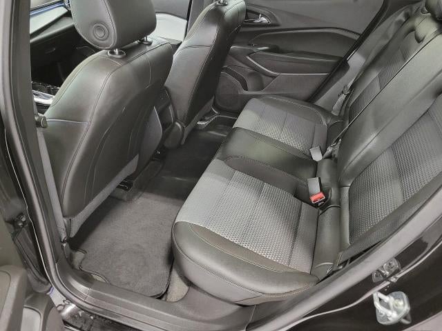 2025 Chevrolet Trax FWD 4dr LT