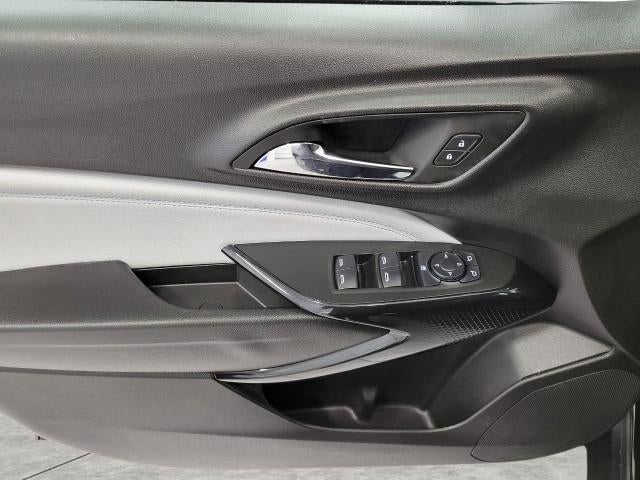 2025 Chevrolet Trax FWD 4dr LT