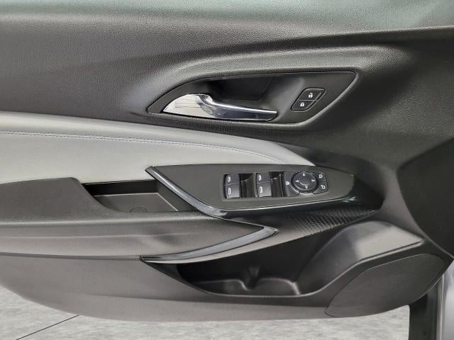 2025 Chevrolet Trax FWD 4dr LT