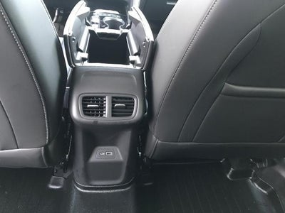 2022 Buick Envision AWD 4dr Essence