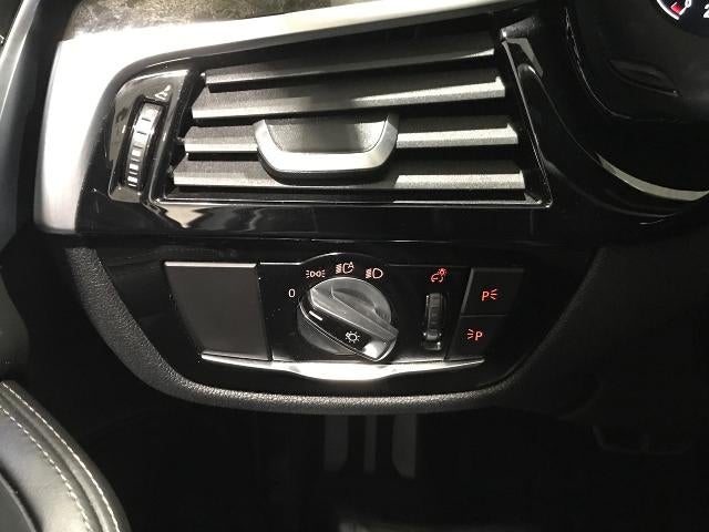 2019 BMW 5 Series M550i xDrive Sedan