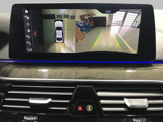 2019 BMW 5 Series M550i xDrive Sedan